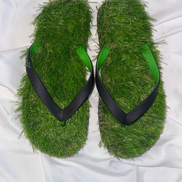 gff Other - Green Grass-Style Flip Flop Sandals - Men's Casual Beach Slides